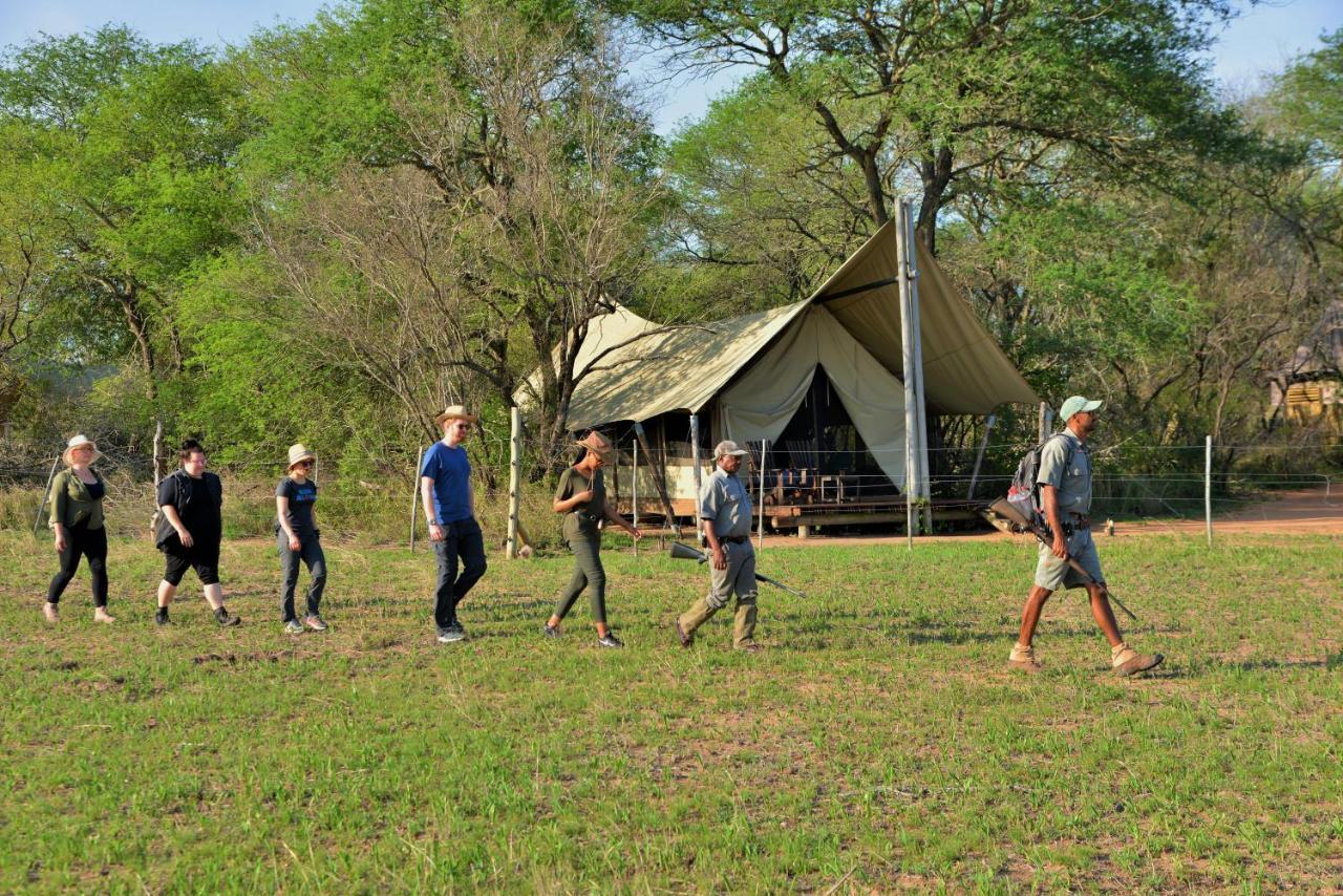 מלון סקוקוזה Rhino Walking Safaris מראה חיצוני תמונה